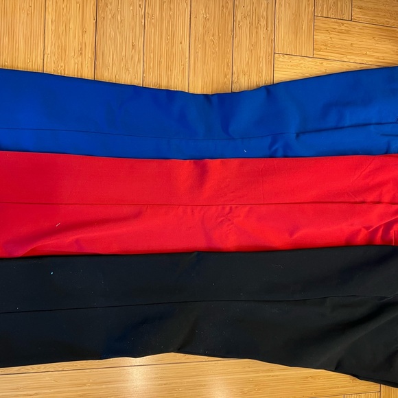 New York and Company - Picture 3 of 4